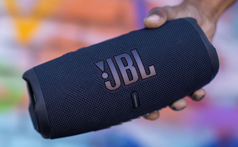 JBL Charge 5 20 hours of playtime - Image.jpg